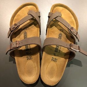 Birkenstock Mayari Size 7